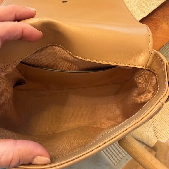 Gucci Marmont Matelassé Chevron Shoulder Bag with Double G in Brown Leather - Picture 4 of 7